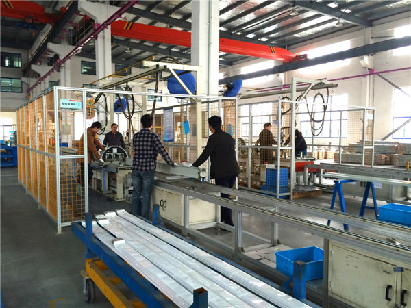 生產(chǎn)設(shè)備