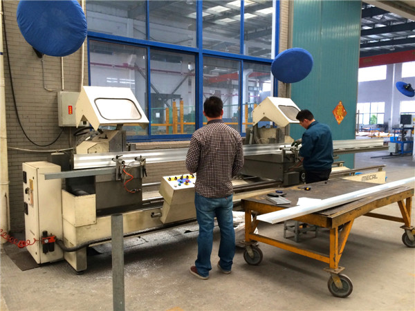 生產(chǎn)設(shè)備