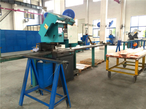 生產(chǎn)設(shè)備